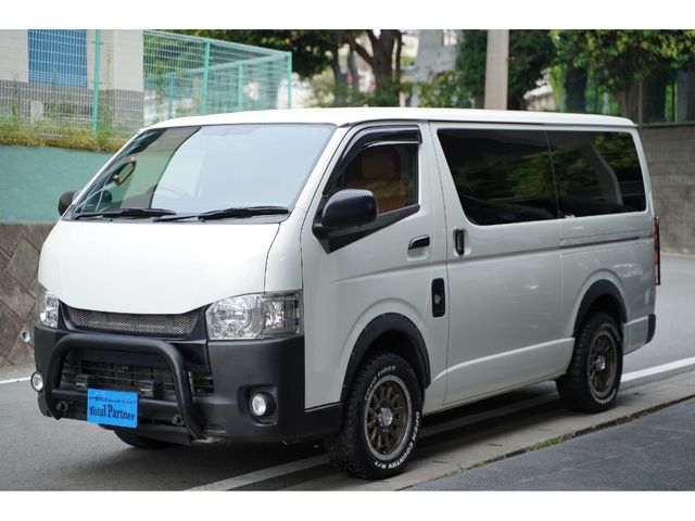HIACE van 2WD