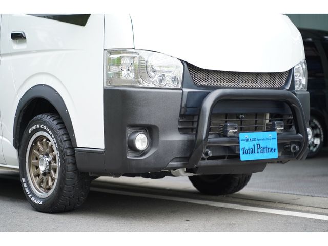 HIACE van 2WD
