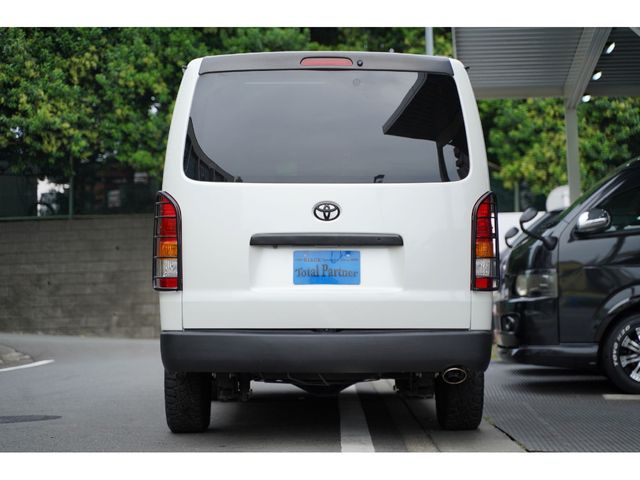 HIACE van 2WD