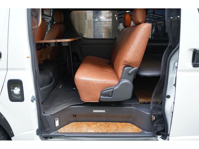 HIACE van 2WD