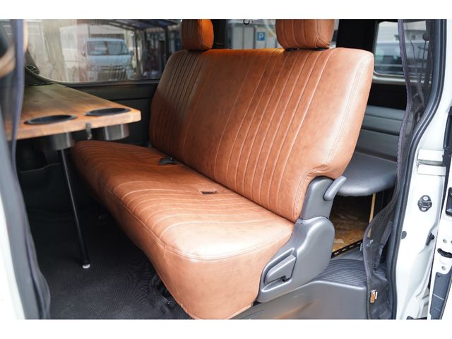 HIACE van 2WD