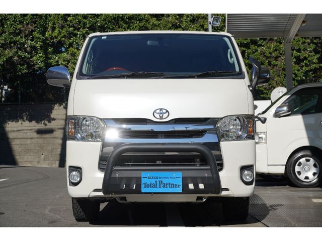 HIACE van 2WD