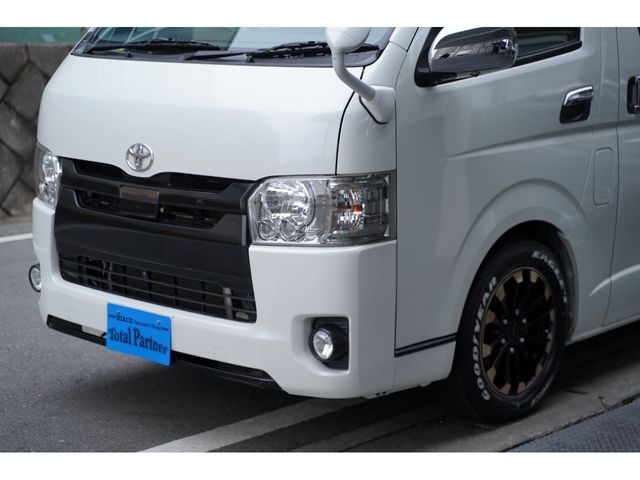HIACE van 2WD