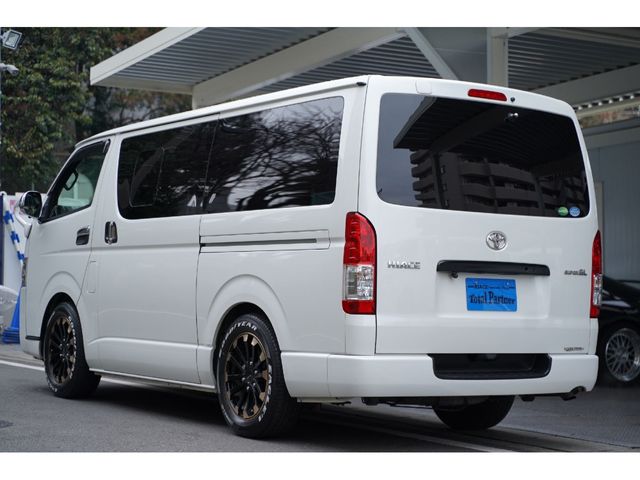 HIACE van 2WD