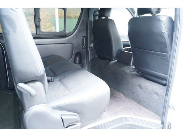 HIACE van 2WD