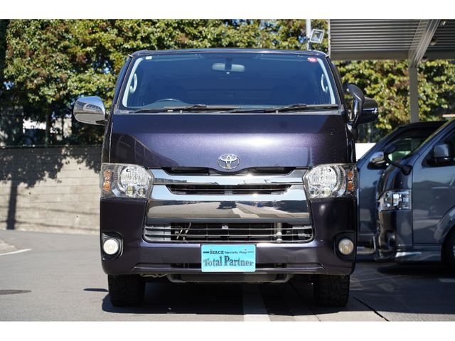 HIACE van 2WD