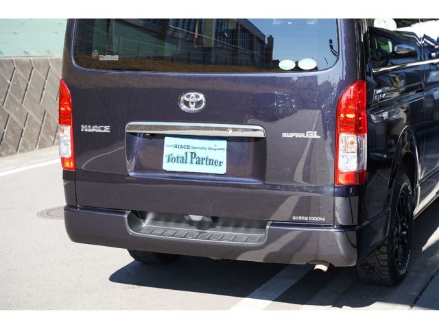 HIACE van 2WD