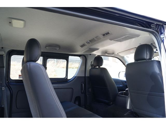 HIACE van 2WD
