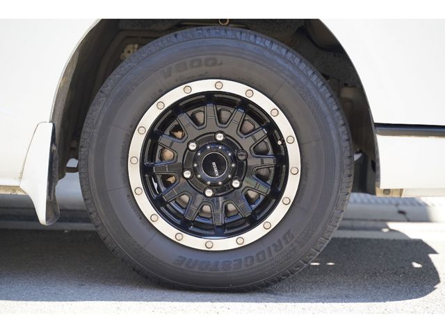 HIACE van 2WD