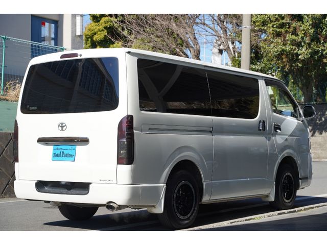 HIACE van 2WD