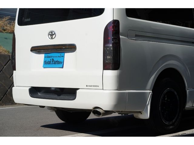 HIACE van 2WD