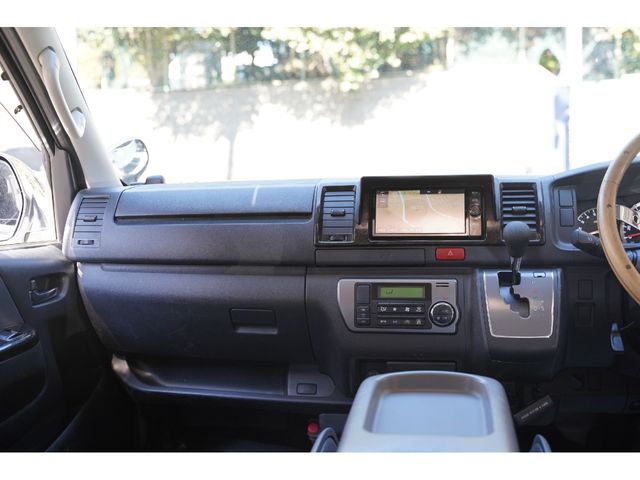 HIACE van 2WD