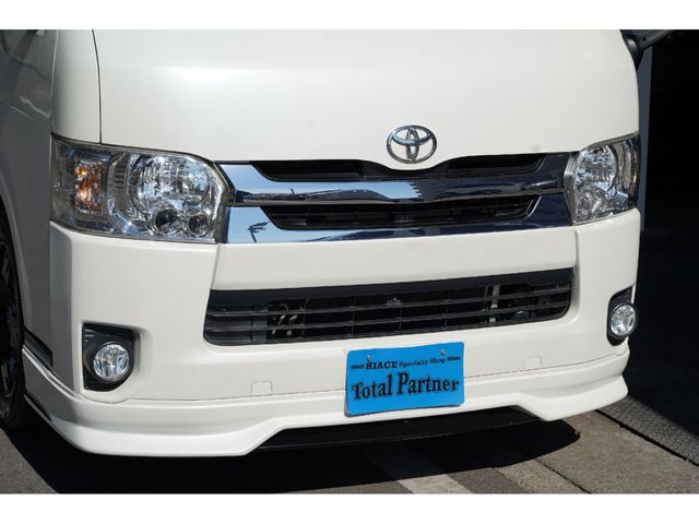 HIACE van 4WD