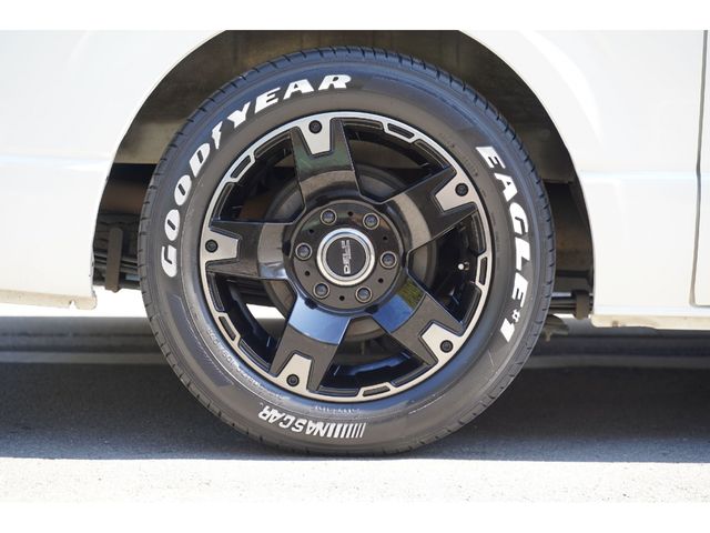 HIACE van 4WD