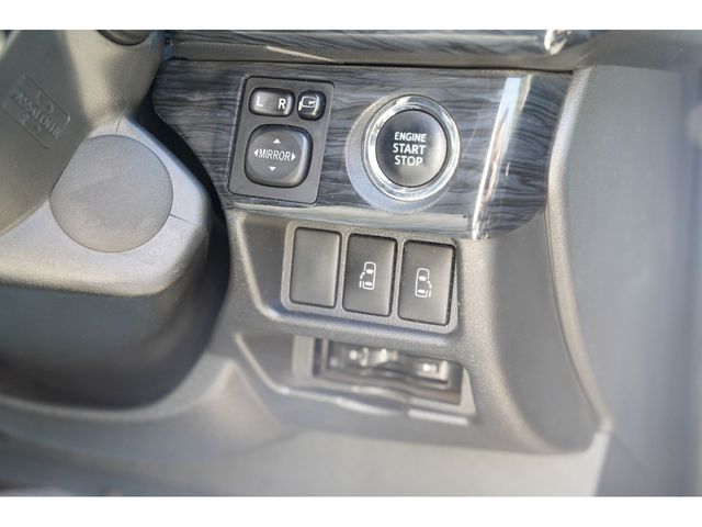 HIACE van 4WD
