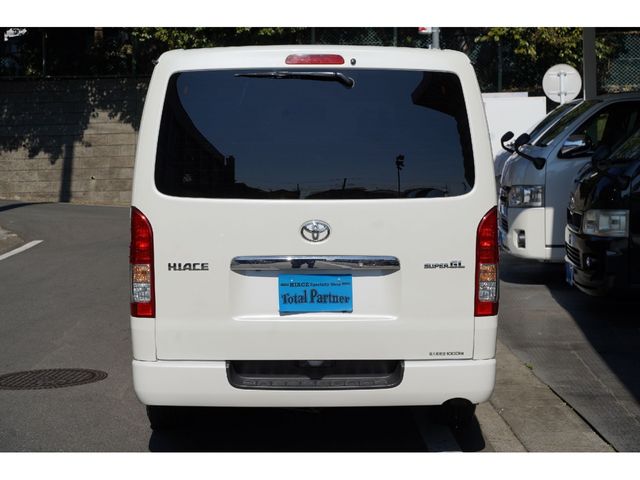 HIACE van 4WD