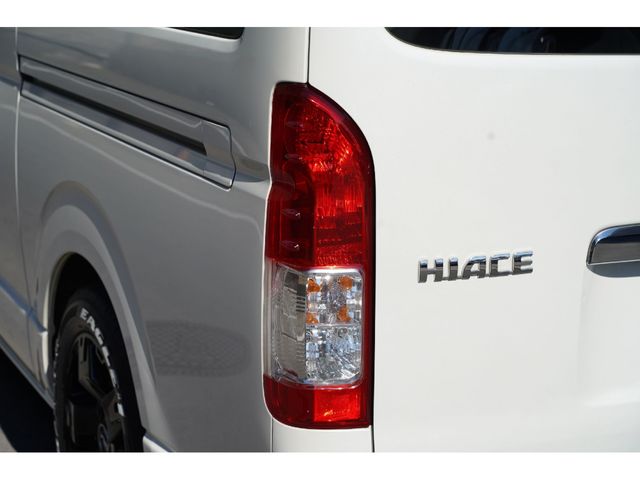 HIACE van 4WD