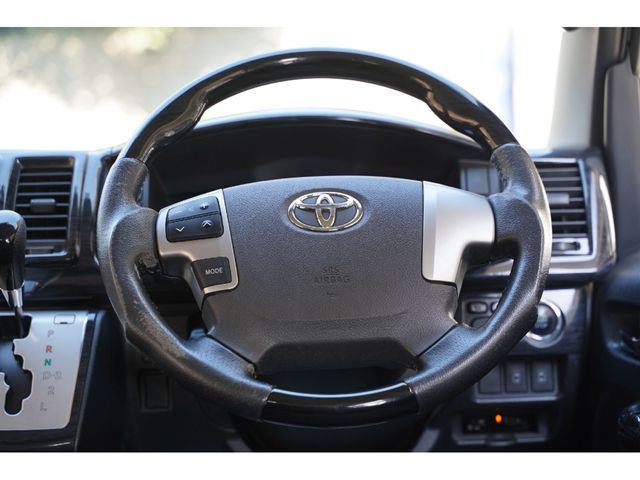HIACE van 4WD