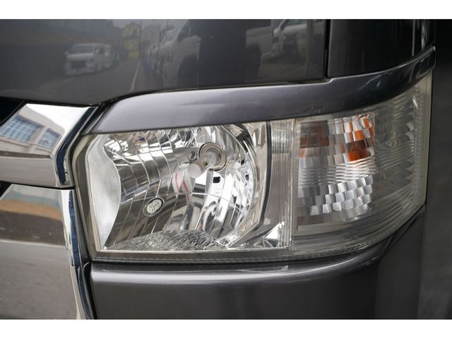 HIACE van 4WD