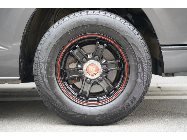 HIACE van 4WD