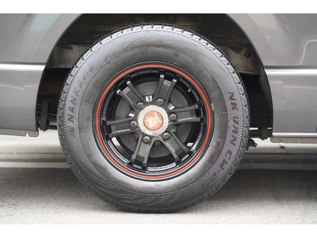 HIACE van 4WD
