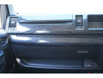 REGIUSACE 2WD van