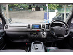 REGIUSACE 2WD van