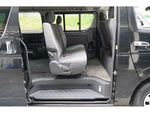 REGIUSACE 2WD van