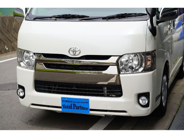 HIACE van 2WD