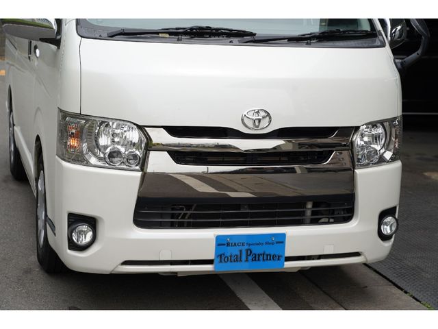 HIACE van 2WD