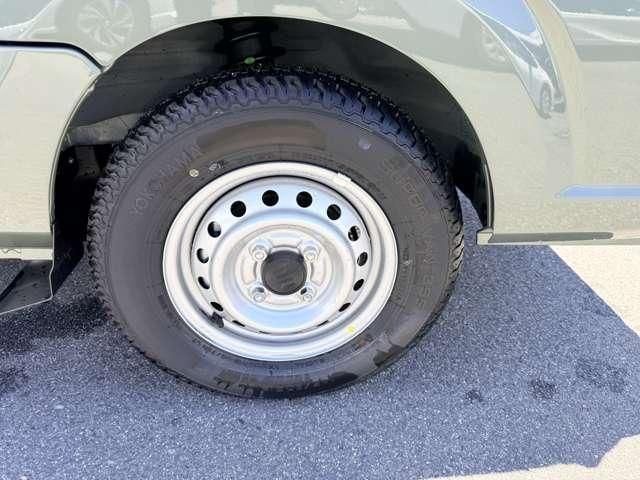 CARRY truck 4WD