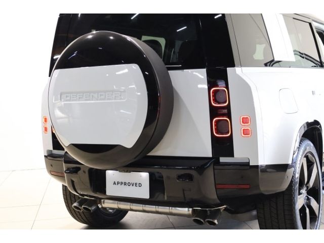 ROVER DEFENDER