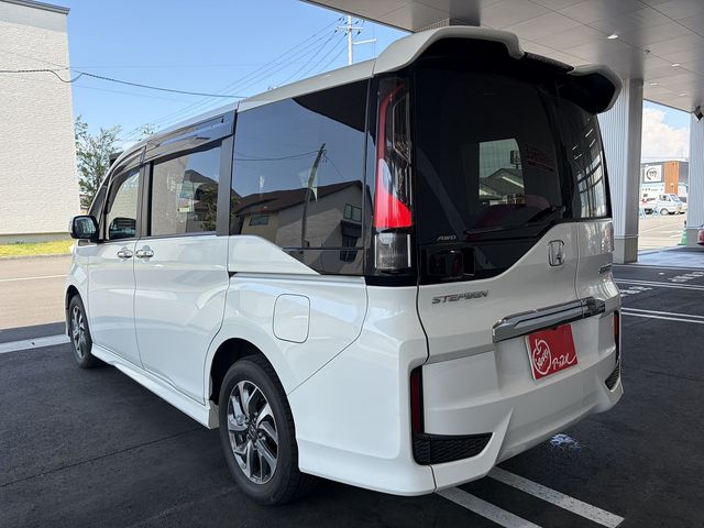 STEPWAGON SPADA 4WD