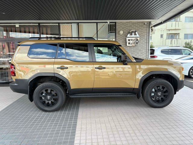 LANDCRUISER 250