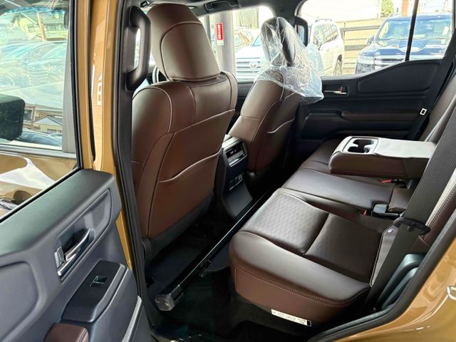LANDCRUISER 250