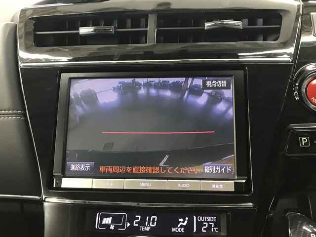 PRIUS Alpha