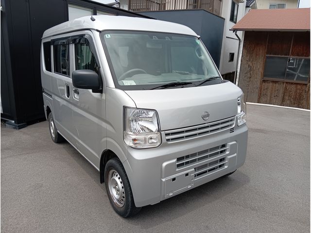 NV100 CLIPPER