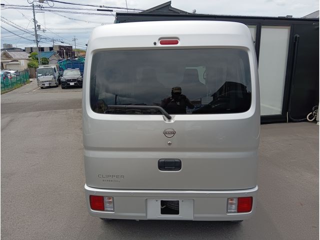 NV100 CLIPPER