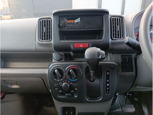 NV100 CLIPPER