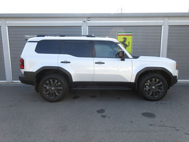 LANDCRUISER 250