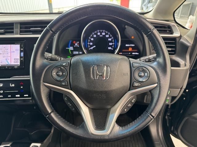 FIT HYBRID
