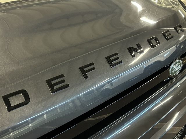 ROVER DEFENDER