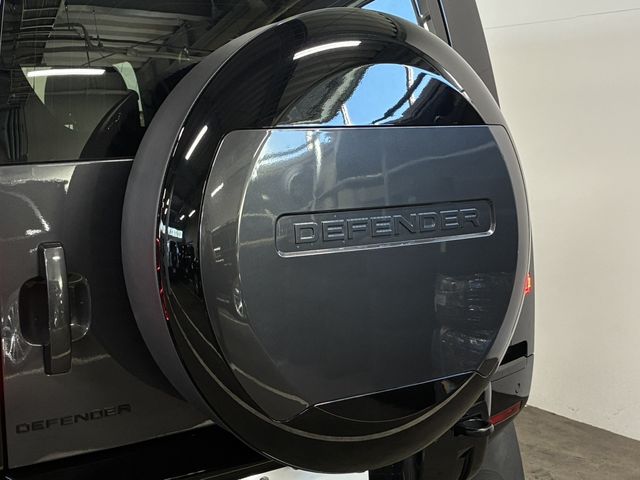 ROVER DEFENDER