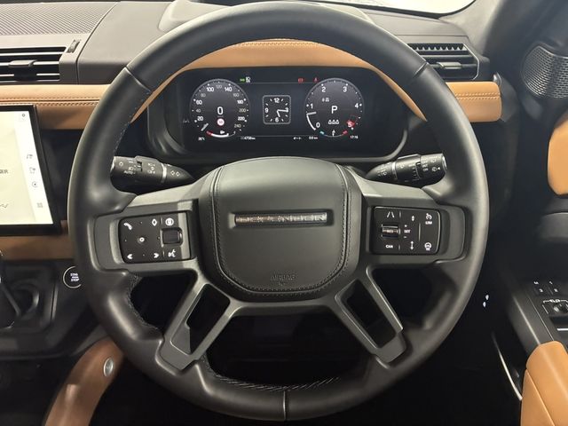 ROVER DEFENDER