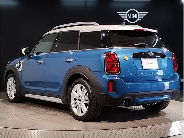 MINI COOPER S E CROSSOVER