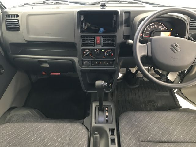 Super CARRY truck 4WD