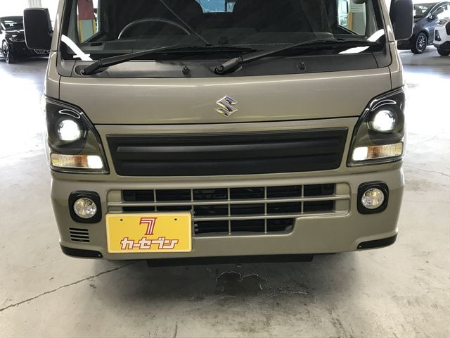 Super CARRY truck 4WD