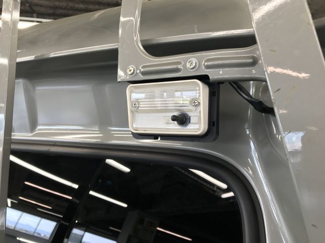 Super CARRY truck 4WD