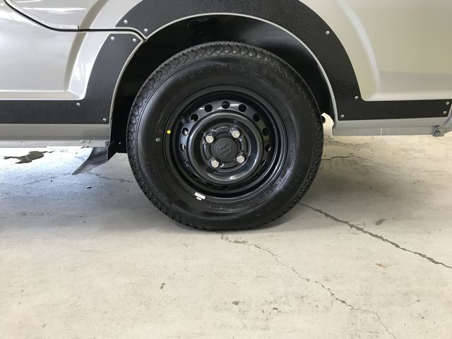 Super CARRY truck 4WD