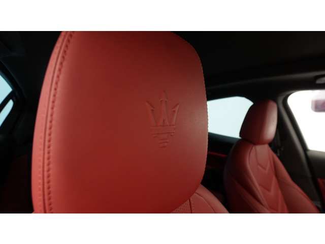 MASERATI Grecale